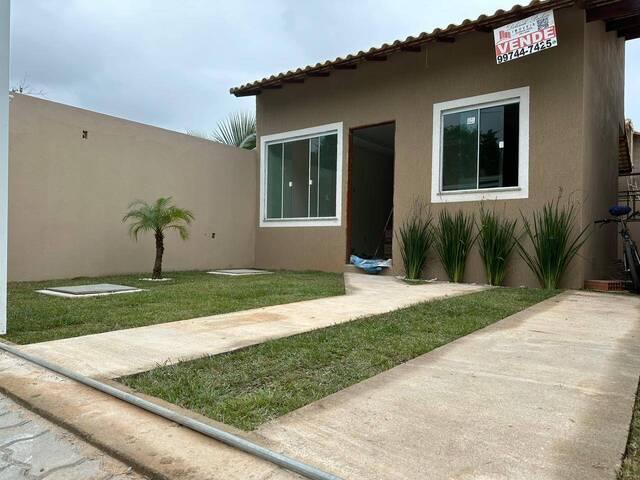 #393 - Casa para Venda em Rio das Ostras - RJ - 3